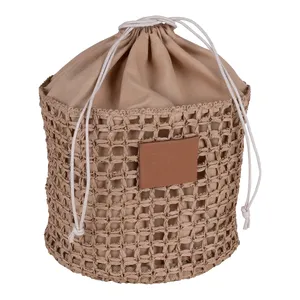 Borsa Clutch Personalizzata in Rafia Trozzle, Sacche Sportive Personalizzabili con Coulisse per Promozioni - Product Image 2