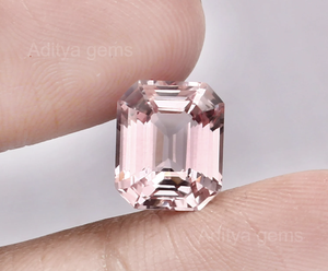 อัญมณีสีชมพูทรงแปดเหลี่ยมจากธรรมชาติ - Product Image 4