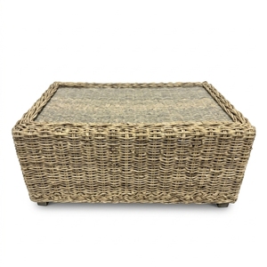Table basse d'extérieur rectangulaire en rotin tressé naturel avec plateau en verre, pour patio, décoration et design artistique pur pour la pièce. - Product Image 1