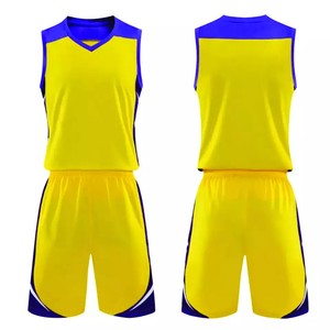 Uniforme de Baloncesto Personalizado de Fabricante Pakistaní, Transpirable, 100% Poliéster, Secado Rápido, Precio Económico - Product Image 3
