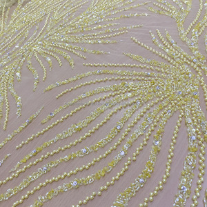 Perles jaunes lourdes et cristal, fabrication de tissu personnalisé pour mariage et robes de luxe à la mode - Product Image 1