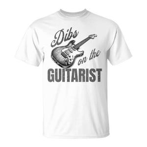 T-shirt promozionale Dibs About the Woman Guitarist con stampa di una chitarrista - Product Image 1