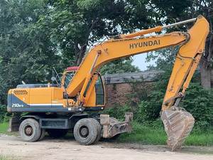 Excavadora Hidráulica de Orugas Hyundai de 210w-9 en Excelentes Condiciones, 12 Toneladas, Motor de Engranajes Incluido, Componentes Principales, Usada en Corea - Product Image 3