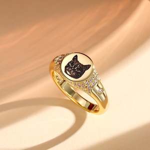 Bague signet personnalisée Jeulia avec photo de votre animal et pierre de naissance - Bague tendance en or - Product Image 4