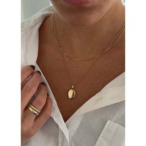 Maison Cultural Collectible Oval <b>Locket</b> Elegant Jewelry Piece - Product Image 2