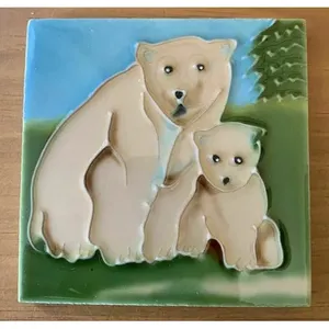 Polar Bear Cub decorativo cerámica pared arte azulejo 4x4 nuevo relieve pared acento nueva mamá regalo - Product Image 1