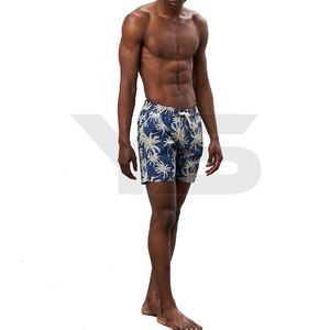 Pantalones cortos de entrenamiento informales de poliéster sólido para hombre, logotipo personalizable, sublimación, opciones multicolores para Fitness, entrepierna corta - Product Image 3