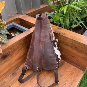 Bolso de cuero con pelo en el pecho, bandolera de cuero genuino Vintage, bolso de hombro informal, mochila convertible personalizada - Product Image 4