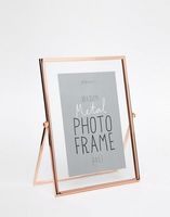 Cadre photo en métal gaufré artisanal moderne, couleur personnalisable, design durable et écologique, portraits noir et blanc, romantique