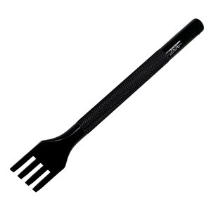 Ciseau à laçage 2mm pour l'artisanat du cuir Outil à main de bricolage en OEM personnalisable pour le travail du cuir - Product Image 4