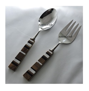 Customized Stainless Steel 304 Salad Server Set With Resin Wood Handle for Hotels Restaurants Home Kitchenware Tableware Cutlery - Product Image 1
