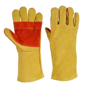 Guantes de soldadura de cuero dividido de piel de vaca reforzada, guantes de seguridad para barbacoa resistentes al calor y a la abrasión por chispas - Product Image 1