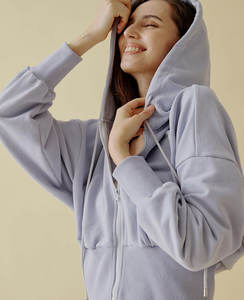 Sweat à capuche surdimensionné personnalisé haut court pull à capuche décontracté hiver tricoté surdimensionné décontracté solide sweats à capuche tricotés pour femme - Product Image 5