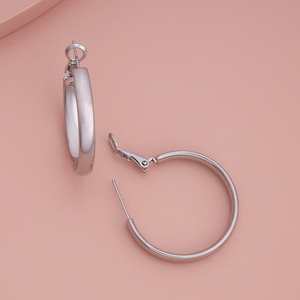 Pendientes Modernos 186391, Estilos de Aro y Huggie con Diamantes y Perlas como Piedras Principales - Product Image 4