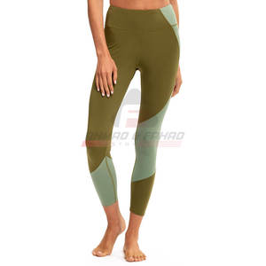 Mallas deportivas personalizadas para mujer, hechas de colección de verano LICRA/poliéster - Product Image 1