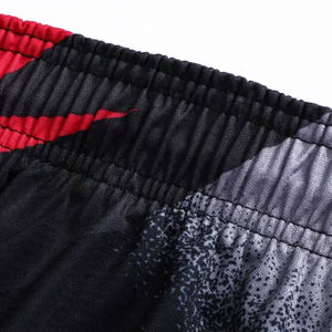 Short imprimé confortable décontracté Mid pour hommes tissu polyester élastique anti-rides impression numérique Short de basket-ball Service OEM - Product Image 4