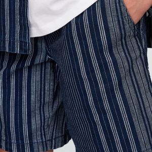 Pantalones cortos para niños, tela premium, diseño ligero, perfectos para jugar al aire libre en verano, ofrecen comodidad, flexibilidad y larga duración. - Product Image 6