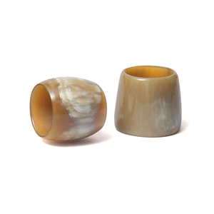 แหวนผ้าเช็ดปากรูปเขาควายและทำจากเรซินสีขาวงานหัตถกรรม - Product Image 2