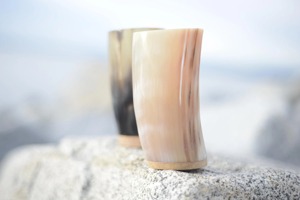 Tazas DE BODA vikingas de madera de lujo ligeras grabadas a mano con soporte cuerno de bebida personalizado para acampar Drinkware - Product Image 4