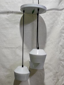 Lámpara Colgante Decorativa Moderna de Metal Estilo Europeo, Semi-Personalizable, con Iluminación LED de Ahorro de Energía para Comedor - Product Image 2