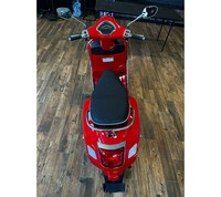 Nueva Motocicleta Scooter-Moped GTS Super 300 Sport 2026 para Ensamblar