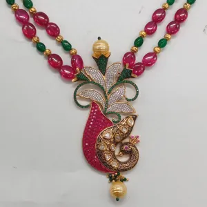 印度特殊场合穿的高要求女性孔雀珠宝闪闪发光的石头项链套装