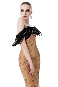 Robe MIDNIGHT LACE _ robe de soirée de luxe haute couture d'une marque locale vietnamienne - Product Image 2