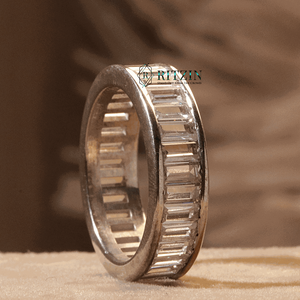 Baguette Cut Diamond Full Eternity Wedding Band para mujer - Product Image 6