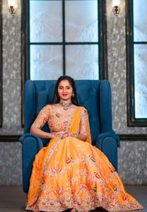 Venta al por mayor de ropa de boda india de diseño Chinon Lehenga Choli y Dupatta para mujeres disponibles para precio de exportación - Product Image 6