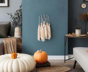 Tapiz de Macramé Blanco Fantasma para Decoración de Fiestas Temáticas Creativas y Decoración de Habitaciones, Hecho a Mano en India - Product Image 4