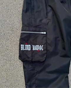 กางเกงไนลอนน้ำหนักเบาสำหรับผู้ชายกางเกงวิ่งแบบแห้งเร็วสำหรับออกกำลังกายกันน้ำมีเชือกรูดกระเป๋าผ้าใบที่ดีที่สุด - Product Image 3