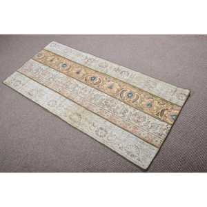 Alfombra Pequeña Vintage de 2,4x5,3 pies, Alfombra Sólida Azul y Amarilla de Lana - Product Image 4