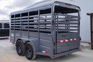 Remorque à bétail neuve et économique, remorque pour chevaux 2026 S&S Dura Line Silver Trim 6x16 à double essieu, galvanisée à chaud, modèle RHS - Product Image 4