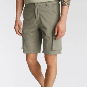 Short cargo pour hommes à prix réduit Super qualité, top tendance, respirant, séchage rapide, logo personnalisé/couleurs, short cargo multi-poches pour hommes - Product Image 1