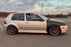 VOLKSWAGEN R32 2004 D'OCCASION CÔTÉ GAUCHE/CÔTÉ DROIT - Product Image 2