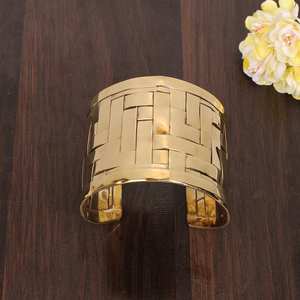 Brazalete de latón crudo de 69 mm con incrustaciones, brazalete tipo canal, brazalete ancho hecho a mano, estilo moderno, artesanía MS - Product Image 3