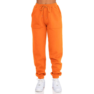 เซ็ตเสื้อครอปสำหรับผู้หญิงชุดวอร์มกางเกงสองชิ้นสำหรับผู้หญิงเสื้อครอปออกกำลังกายแบบสั่งตัดโลโก้ OEM - Product Image 3