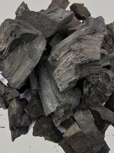 Charbon de bois forfaitaire de haute qualité en gros BBQ Charbon de bois naturel pour les restaurants mondiaux Industriels et de détail - Product Image 2