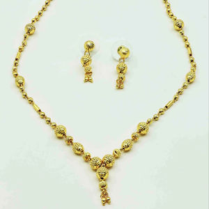 Vente en gros de micro perles en plaqué or 14K 18K 24K colliers courts à la mode avec chaîne bijoux en laiton rempli d'or Oro Joyeria - Product Image 2