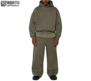 Survêtement à capuche pour homme d'hiver en gros, vente à chaud, design personnalisé, 100% coton, survêtement respirant, jogging, 2 pièces pour homme - Product Image 1