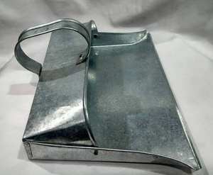 Mango de madera superventas y recogedor de polvo de chapa galvanizada a precio asequible - Product Image 5