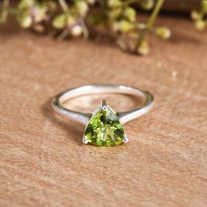 Bague artisanale vintage pour femme en argent sterling plaqué platine avec pierre précieuse naturelle Prehnite Hydro de 8 mm certifiée IGI HARI OM - Product Image 3