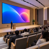 Écran LED mural intérieur à pas fin P0.62 avec un angle de vision de 160 degrés pour auditorium et intégration de systèmes professionnels