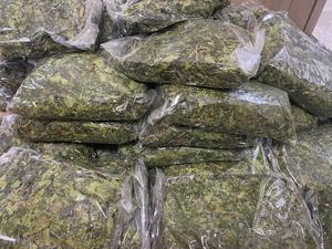 ใบมะละกอแห้งธรรมชาติ100% จากดอกบัวสีน้ำเงินเมล็ดมะละกอสำหรับทำชาดอกบัวสีน้ำเงิน MS Amelia + 84 855014447 - Product Image 2