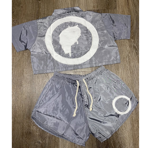 Conjunto de chaqueta y pantalones cortos con cremallera para hombre, chándal personalizado de nailon y poliéster con retazos de bloque de color para hombre al por mayor - Product Image 1