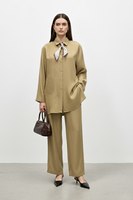 Conjunto de Blusa y Pantalón para Mujer – Elegante Conjunto de Dos Piezas para Uso Casual y de Oficina |   Venta al por mayor |   Hecho en Turquía
