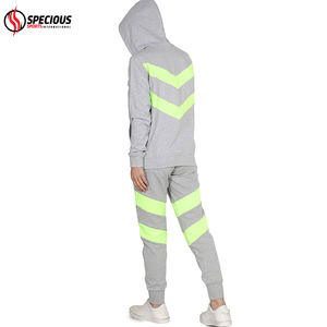 High Quality Customized Hooded Women's Tracksuits-Best Selling Reversible Quick Dry Wholesale Reasonable Price for <b>Running</b> - Product Image 2