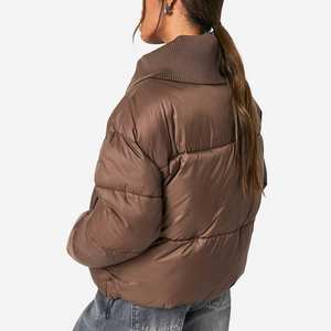 Haute couture fermeture éclair recadrée femmes vestes haut élégant avec le Logo de votre marque femmes mignonnes brillant doudoune hiver - Product Image 3