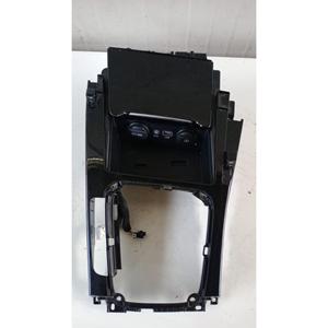 Console centrale KIA CEED Sportwagon Série (CD) (2018>) 84651-J7000 D4FE Code interne 1716189 - Product Image 2