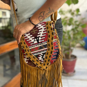 Nouveau Offre Spéciale Jacquard fait à la main en daim frange en cuir sac à bandoulière multi-usage nouveau Design Vintage sac à bandoulière pas cher taux produit en vrac - Product Image 3